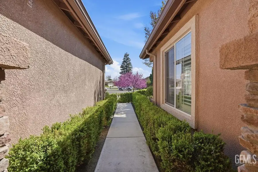 11708 INDIAN HAWTHORNE STREET, Bakersfield, CA 93311 - #3