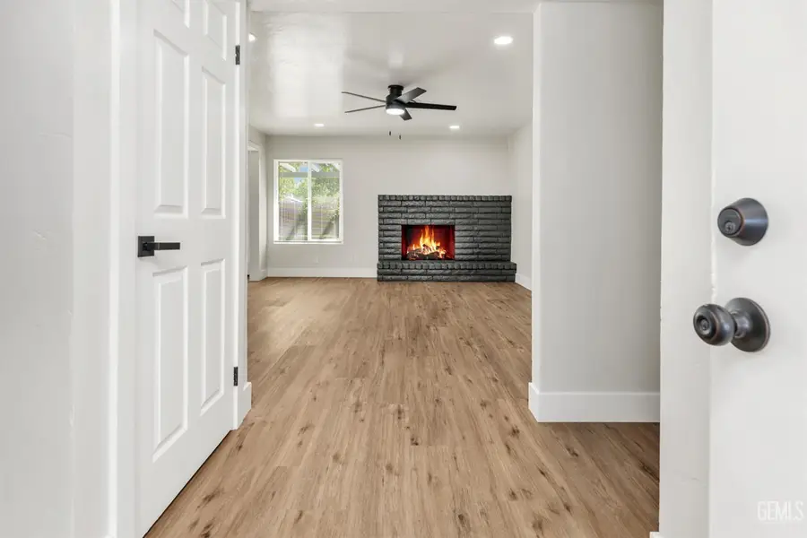 2731 DRACENA STREET, Bakersfield, CA 93304 - #3