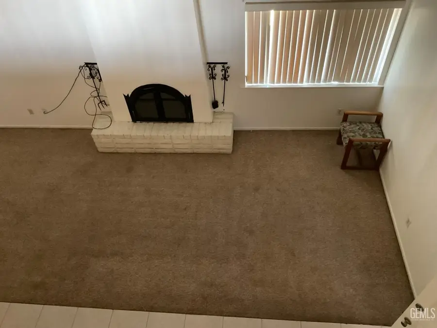 3502 ELM STREET, Bakersfield, CA 93301 - #2