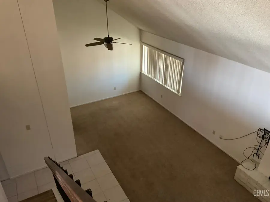 3502 ELM STREET, Bakersfield, CA 93301 - #3