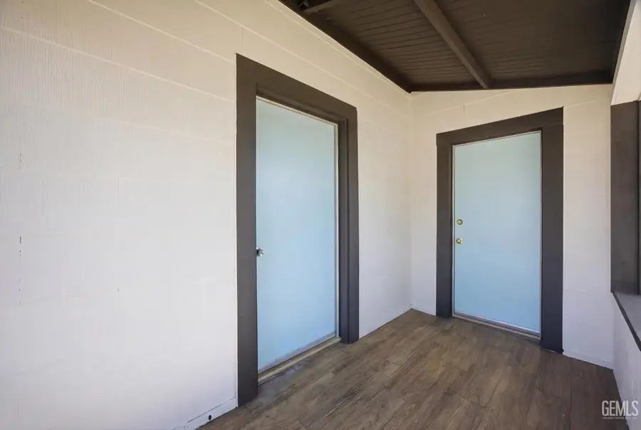 1615 OWENS STREET, Bakersfield, CA 93305 - #3