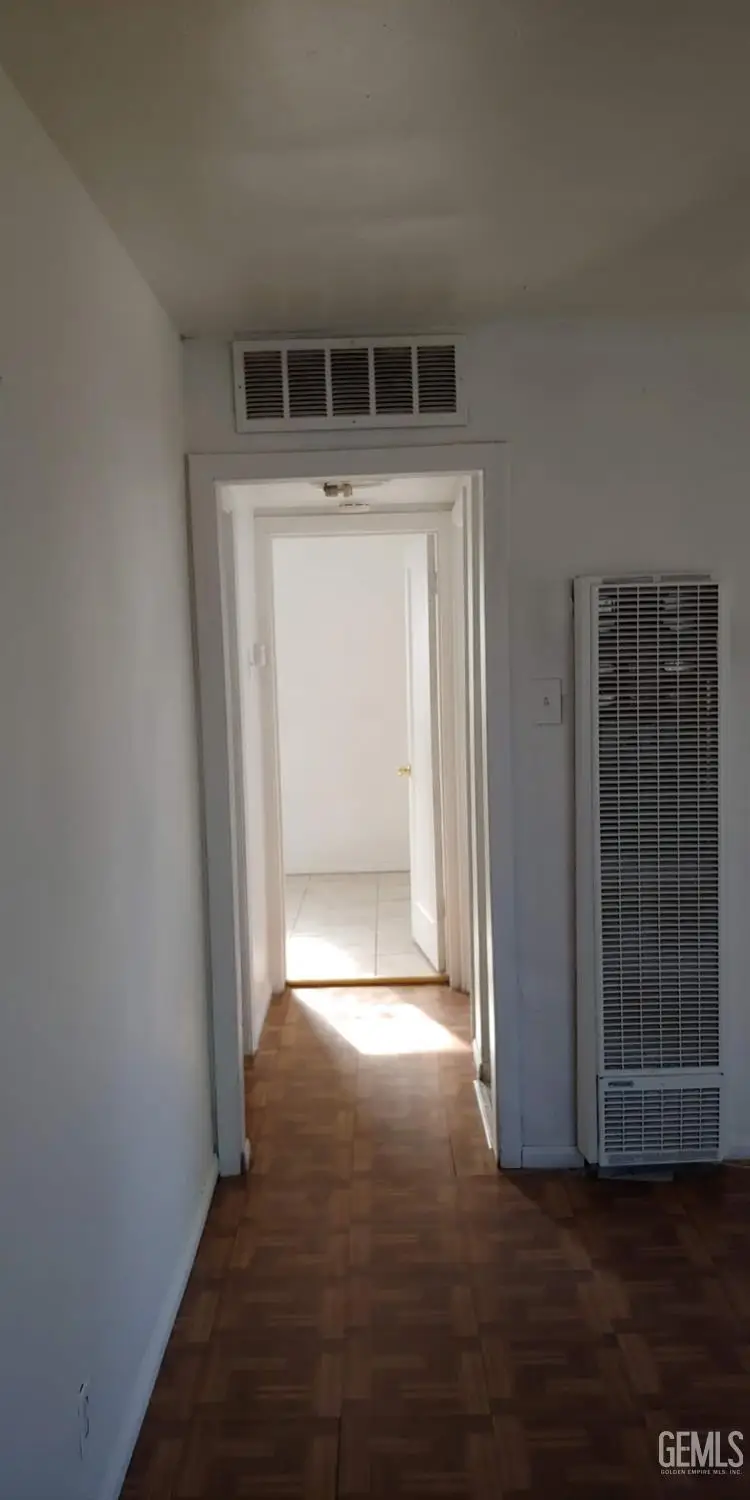 1130 DOLORES STREET, Bakersfield, CA 93305 - #3