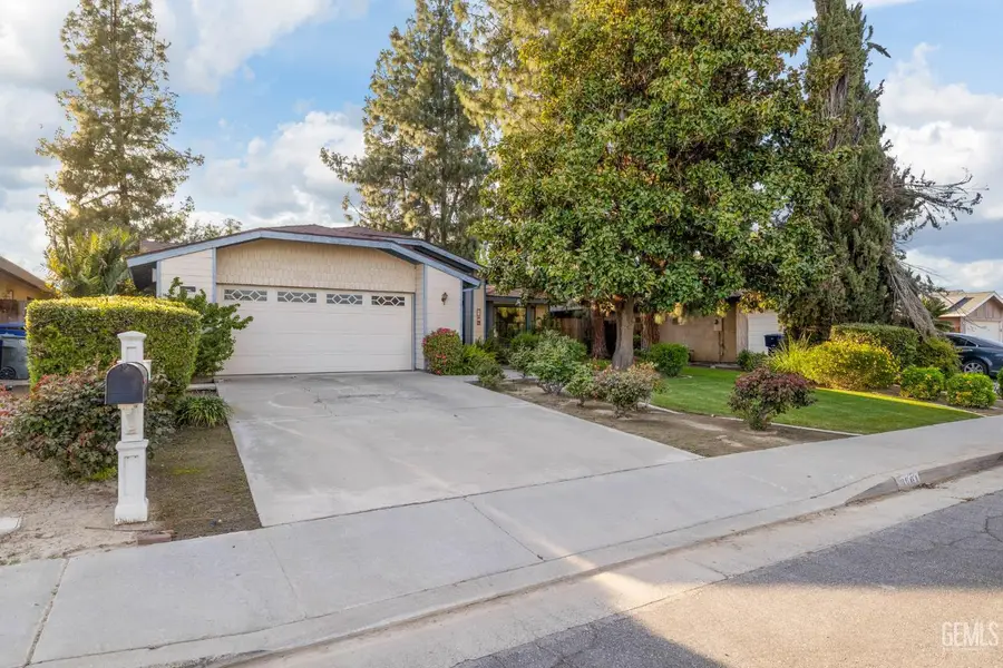 3601 LITCHFIELD DRIVE, Bakersfield, CA 93309 - #2