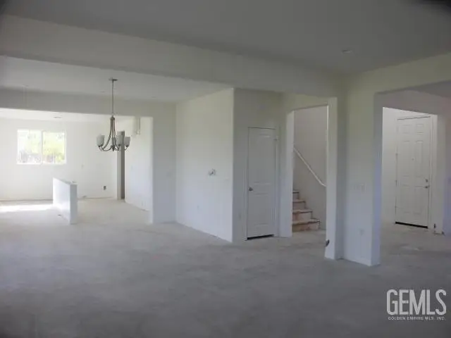 5617 LEVANTO STREET, Bakersfield, CA 93306 - #3