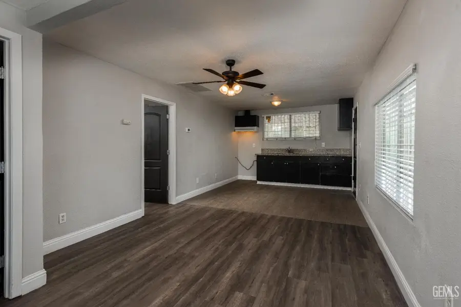 2213 GAGE STREET, Bakersfield, CA 93305 - #3