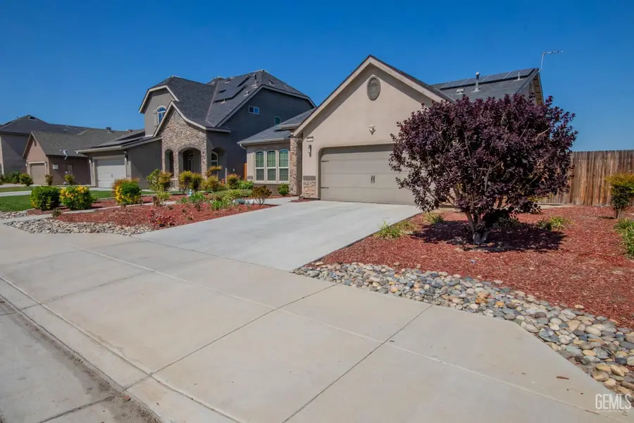 5404 RIVULET RUN COURT, Bakersfield, CA 93313 - #3