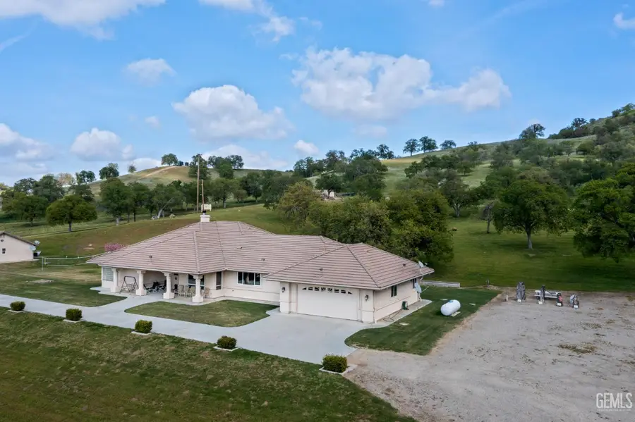 574 WILLIAMS RANCH ROAD, Bakersfield, CA 93308 - #3