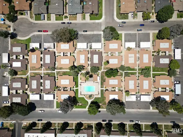 1001 MCDONALD WAY #40, Bakersfield, CA 93309