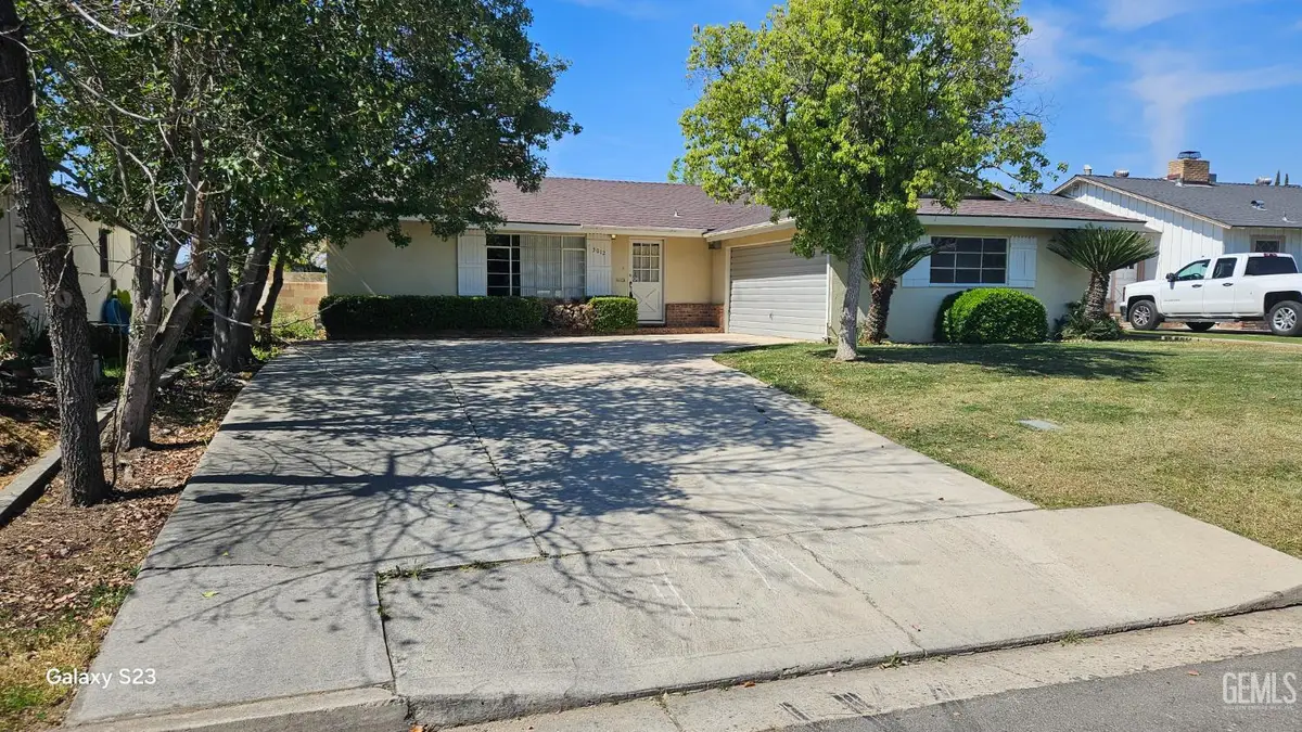 3012 FORDHAM STREET, Bakersfield, CA 93305 - #1
