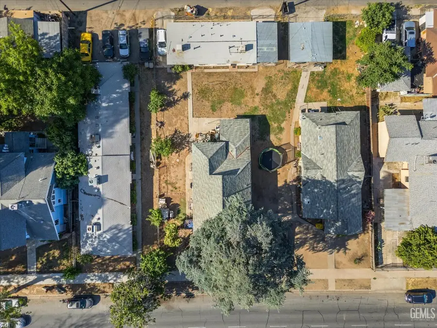 511 NILES STREET, Bakersfield, CA 93305 - #2