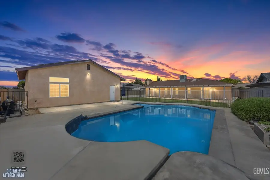 10219 PLANEBROOK AVENUE, Bakersfield, CA 93312 - #2