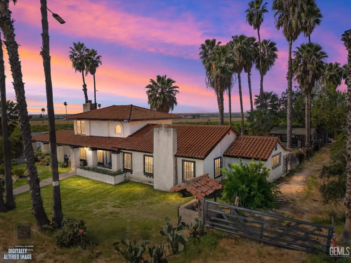 552 PEPPER DRIVE, Bakersfield, CA 93307 - #1