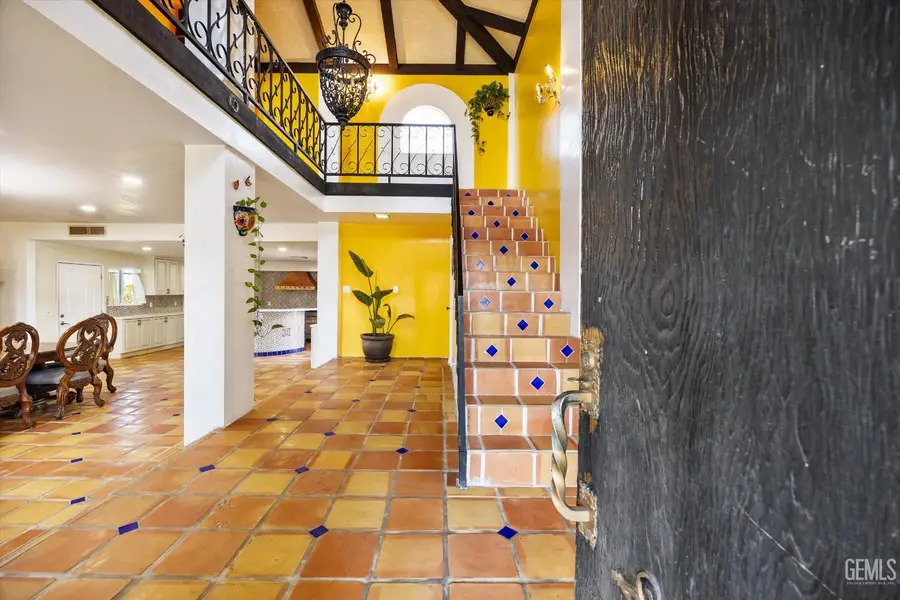 552 PEPPER DRIVE, Bakersfield, CA 93307 - #3