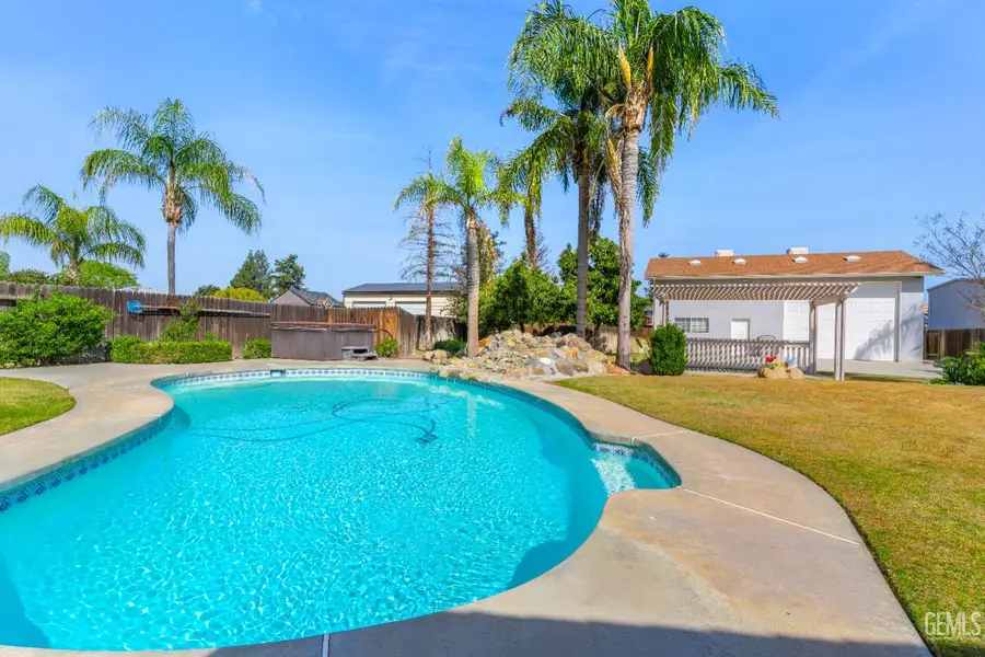 11606 JUDY AVENUE, Bakersfield, CA 93312 - #2