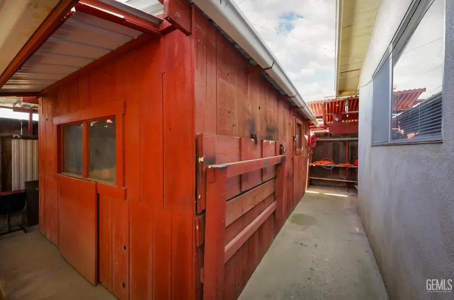 2418 SYCAMORE STREET, Wasco, CA 93280 - #3