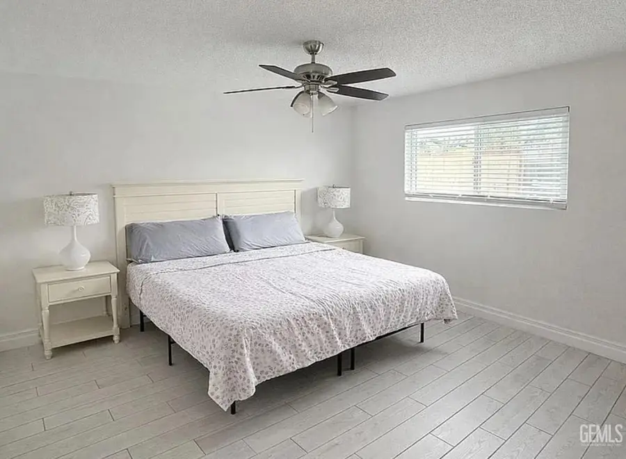 0 3629 EISENHOWER AVE, Bakersfield, CA 93309 - #3