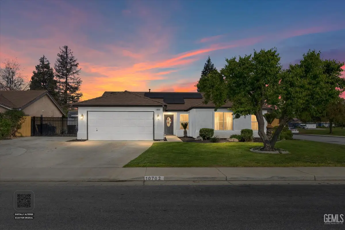 10702 PEACH BLOSSOM AVENUE, Bakersfield, CA 93312 - #1