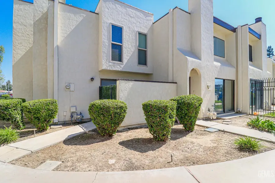 1317 CAPRICORN COURT, Bakersfield, CA 93309 - #3