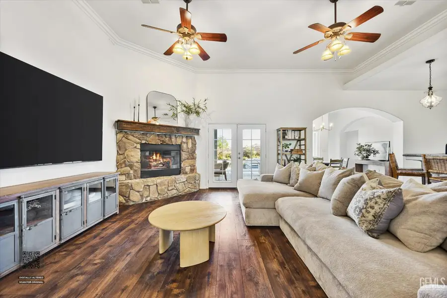 15100 DOBBS AVENUE, Bakersfield, CA 93314 - #3