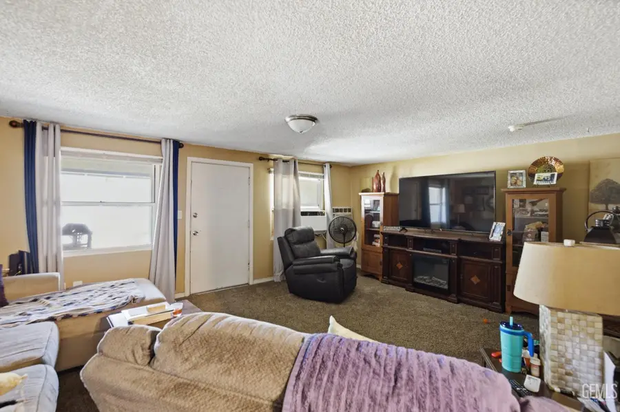 733 DECATUR STREET, Bakersfield, CA 93308 - #3