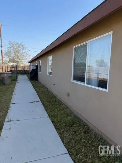 614 E 9TH STREET, Bakersfield, CA 93307 - #2