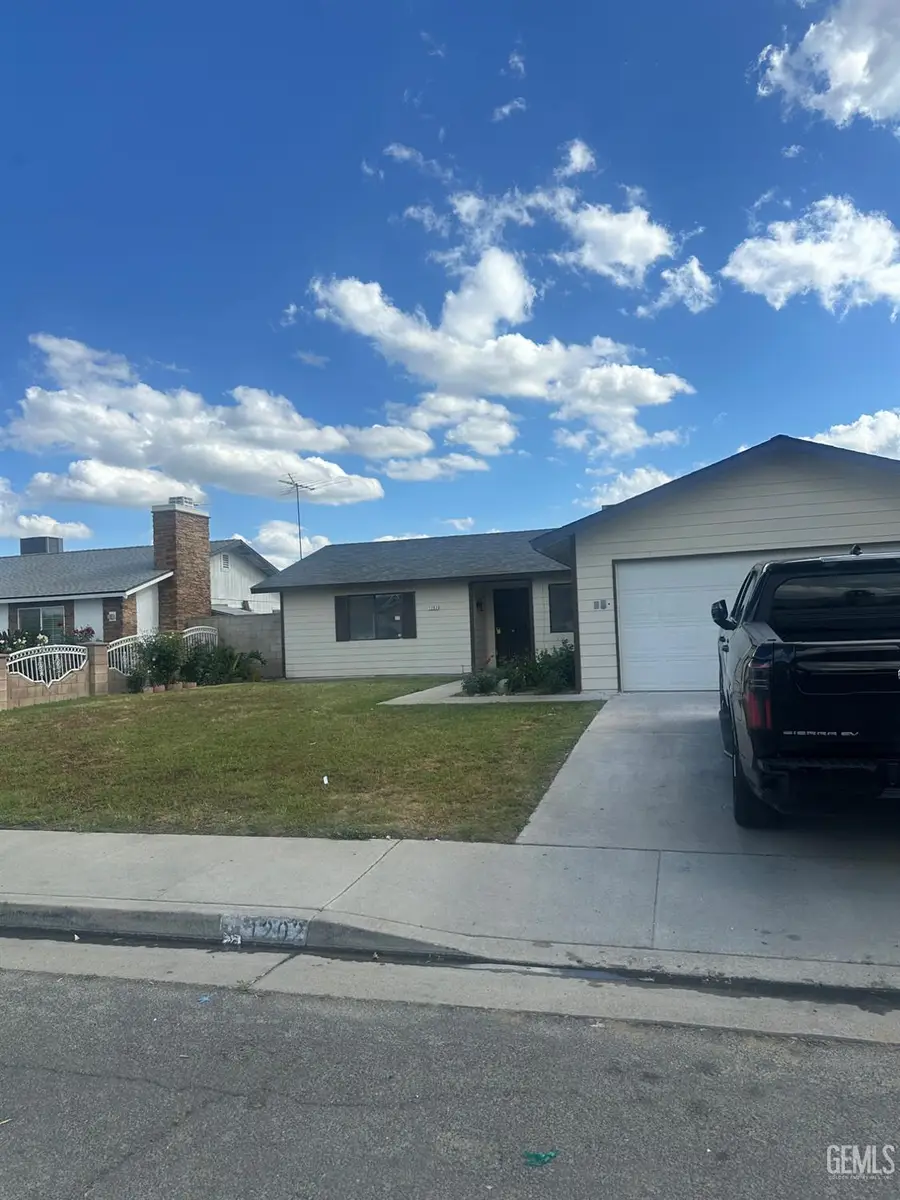 1202 LEWIS AVENUE, Delano, CA 93215 - #3