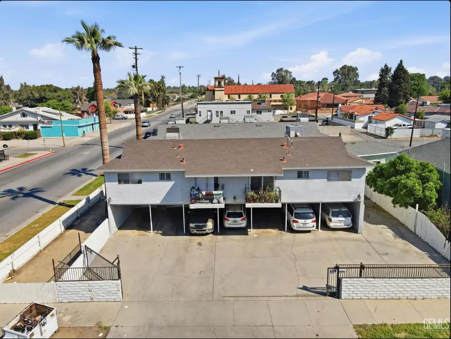 1401 BAKER STREET, Bakersfield, CA 93305 - #3