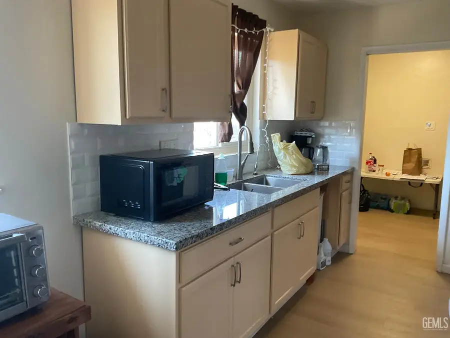 2603 CLEVELAND WAY, Bakersfield, CA 93304 - #3