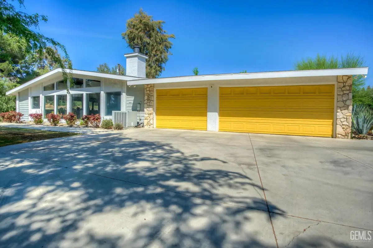 4200 FLINTRIDGE DRIVE, Bakersfield, CA 93306 - #1