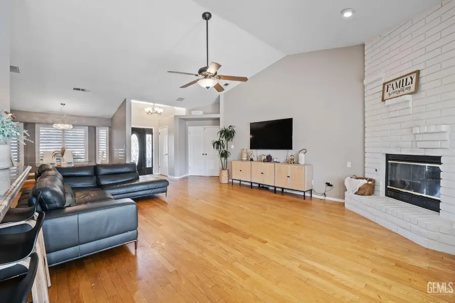 14013 LAS ENTRADAS, Bakersfield, CA 93314 - #3