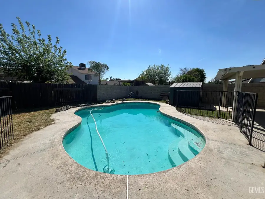 5500 POST STREET, Bakersfield, CA 93307 - #2