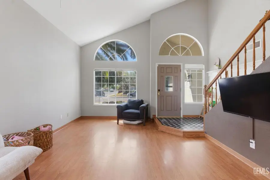 9000 CAYMUS COURT, Bakersfield, CA 93312 - #2