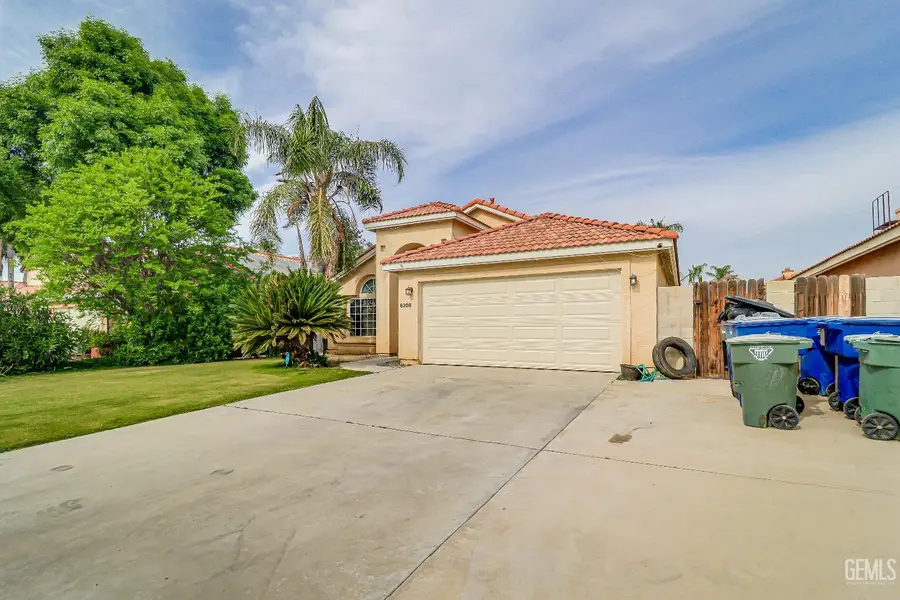 6208 QUAKING ASPEN STREET, Bakersfield, CA 93313 - #3