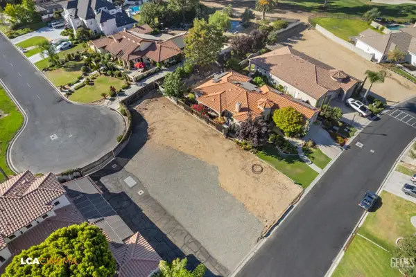 14931 COLONIA DE LAS ROSAS, Bakersfield, CA 93306