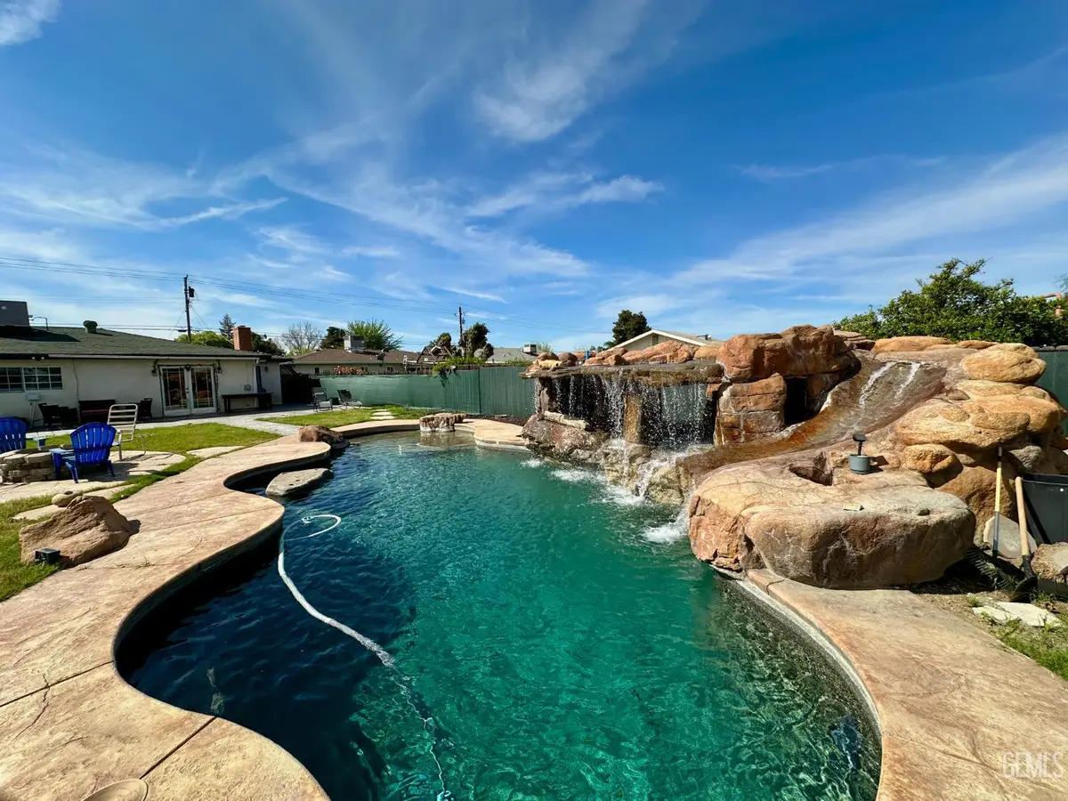 10404 ENGER STREET, Bakersfield, CA 93312 - #1