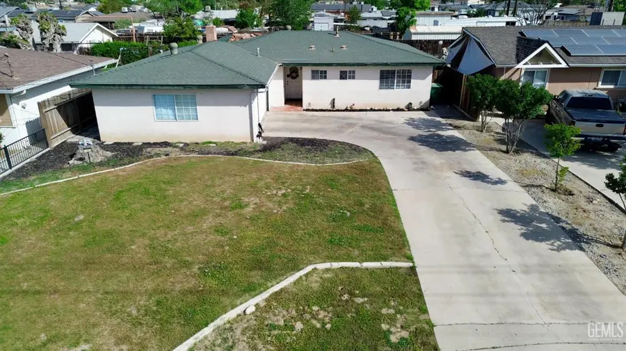 10404 ENGER STREET, Bakersfield, CA 93312 - #3