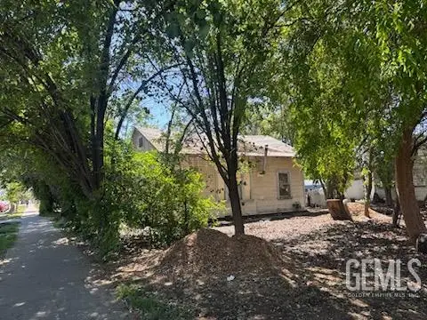 619 L STREET, Bakersfield, CA 93304 - #1