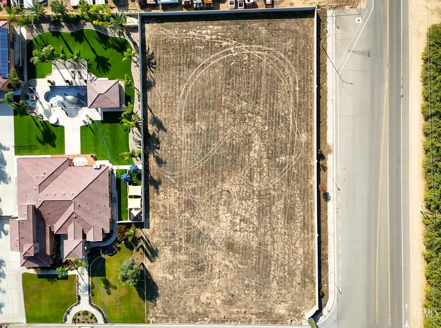 17633 LEGEND OAKS LANE, Bakersfield, CA 93314 - #3