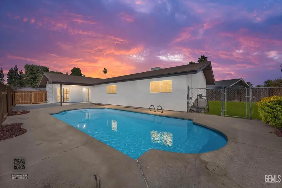 4201 CHARTER OAKS AVENUE, Bakersfield, CA 93309 - #2