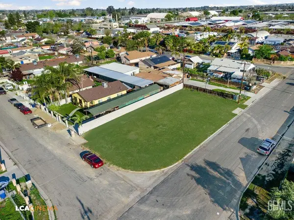 500 LAWSON ROAD, Bakersfield, CA 93307