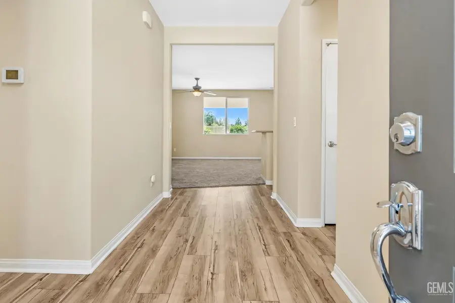 14019 SANDSTONE PEAK DRIVE, Bakersfield, CA 93306 - #3