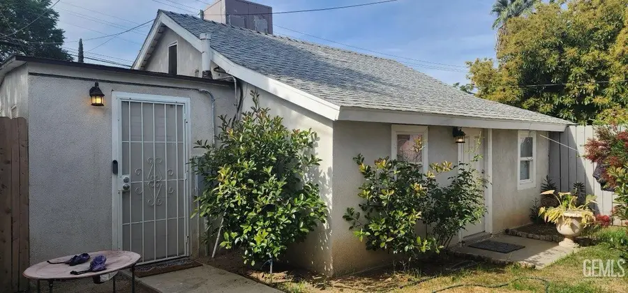 429 NILES STREET, Bakersfield, CA 93305 - #3