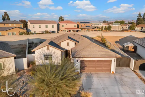 3924 MAJORCA COURT, Bakersfield, CA 93306