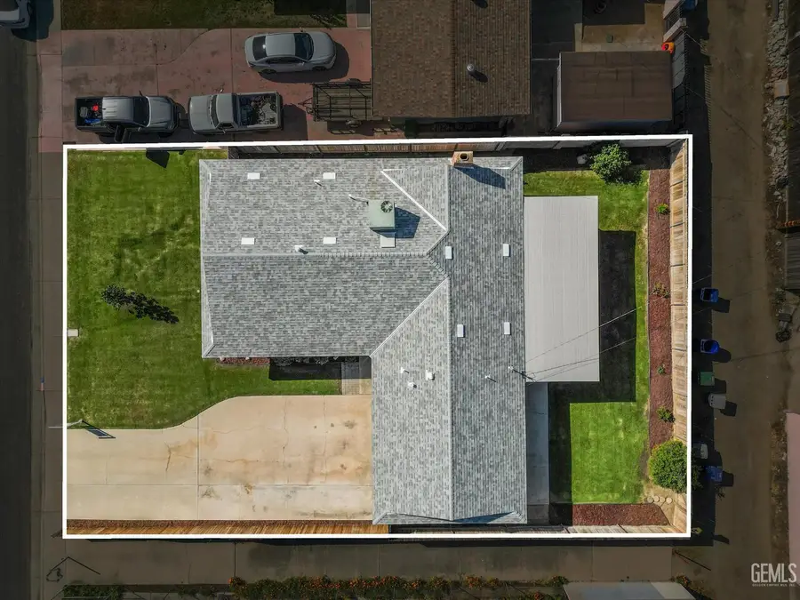 729 SALEM STREET, Delano, CA 93215 - #3