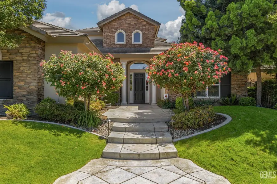 2902 RAGLAND COURT, Bakersfield, CA 93311 - #2