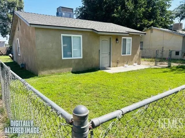 7716 HALL, Lamont, CA 93241 - #2