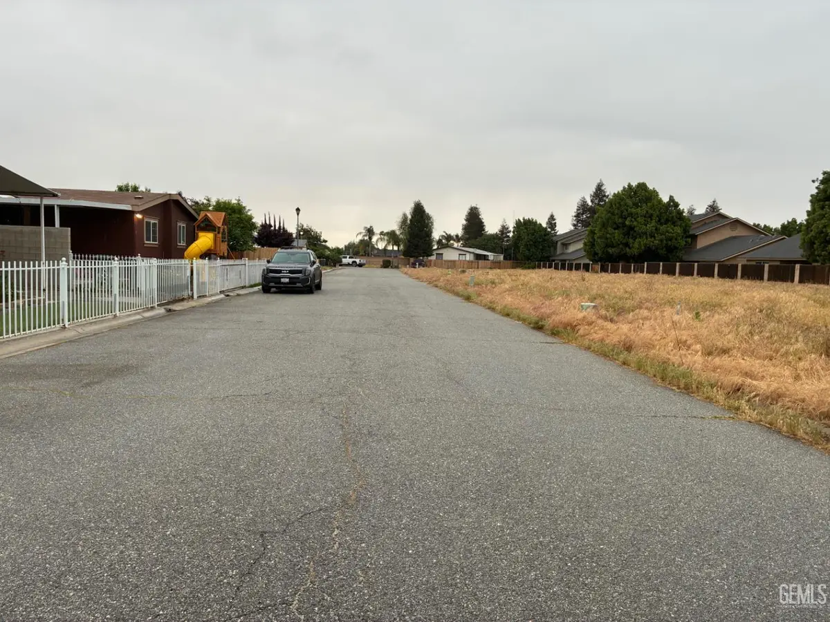 0 LARADO AVENUE, Wasco, CA 93280 - #1