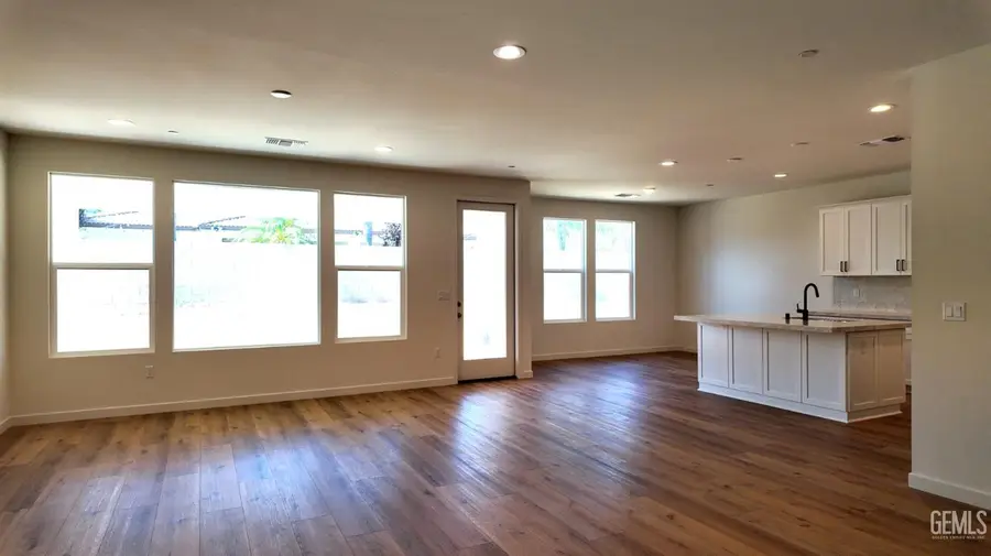 14717 ALPENGLOW STREET, Bakersfield, CA 93314 - #2