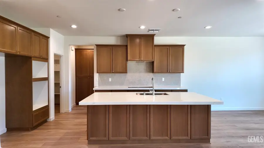 14705 ALPENGLOW STREET, Bakersfield, CA 93314 - #3