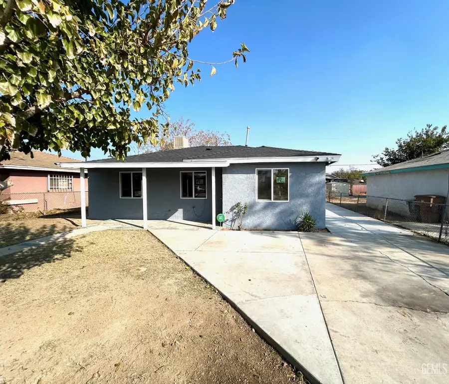 347 NORTHRUP STREET, Bakersfield, CA 93307 - #2